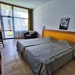 Trakia Garden Hotel 3*