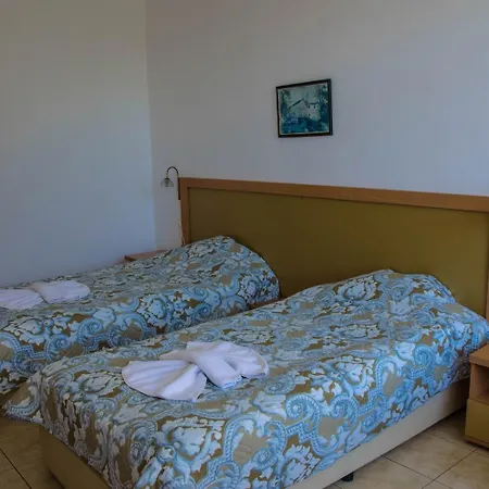 Trakia Garden Готель Сонячний Берег